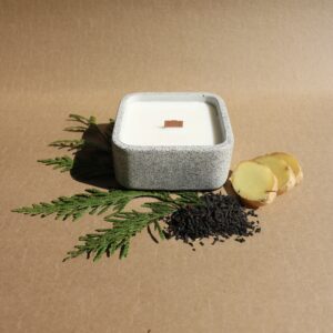 small polished concrete candle - black tea and ginger